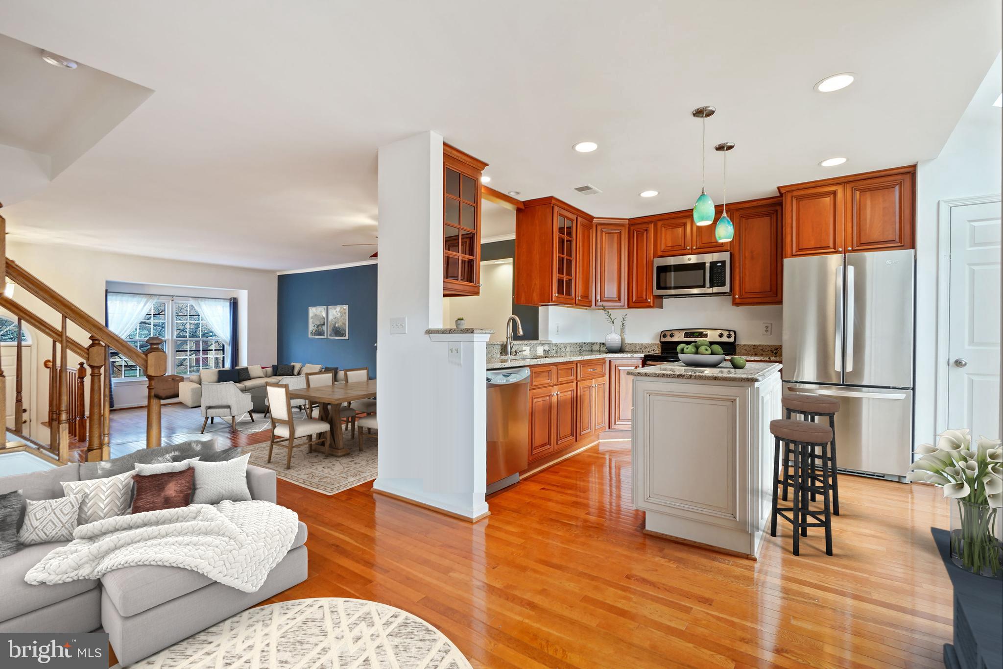 POTOMAC GROVE - Residential