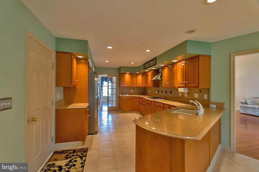 TUSCARORA HILLS - Residential