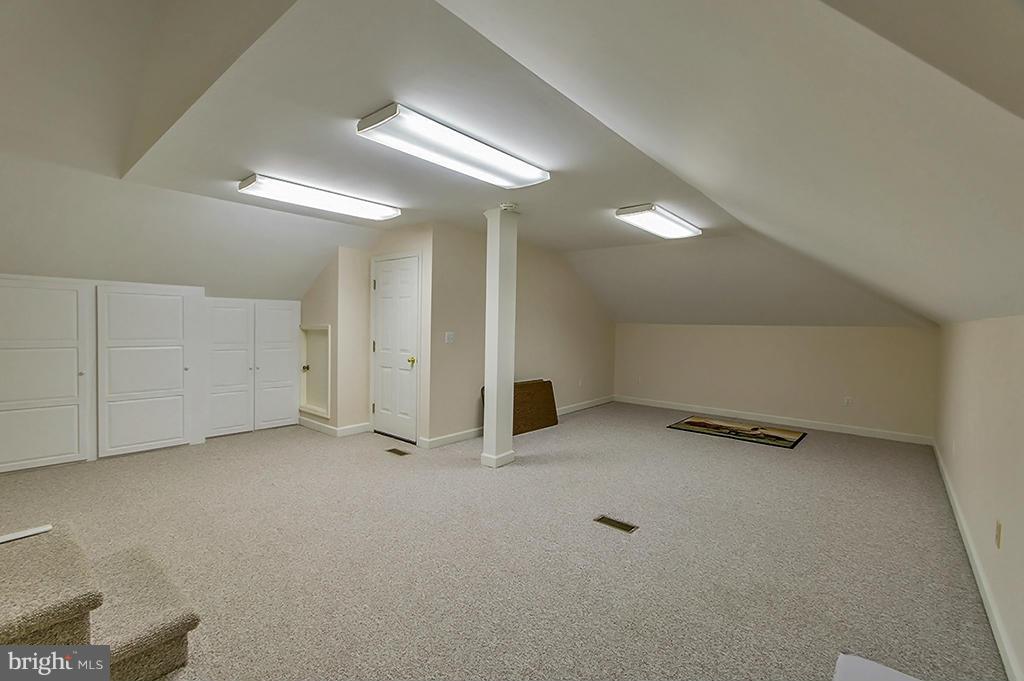 TUSCARORA HILLS - Residential