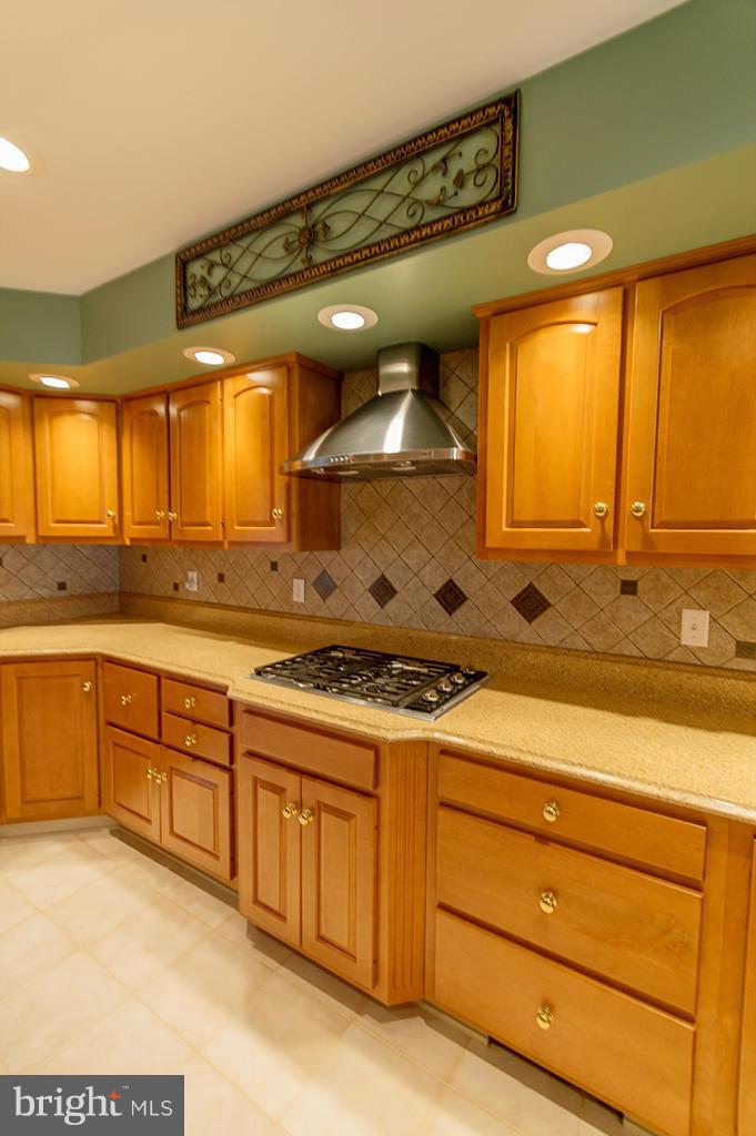 TUSCARORA HILLS - Residential