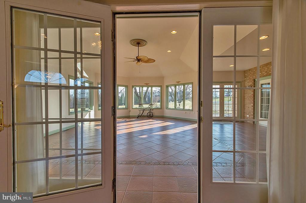 TUSCARORA HILLS - Residential