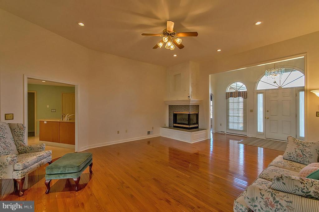 TUSCARORA HILLS - Residential