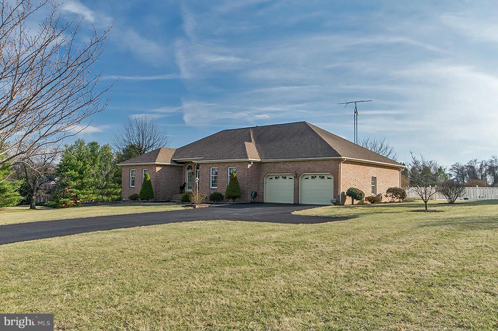 TUSCARORA HILLS - Residential