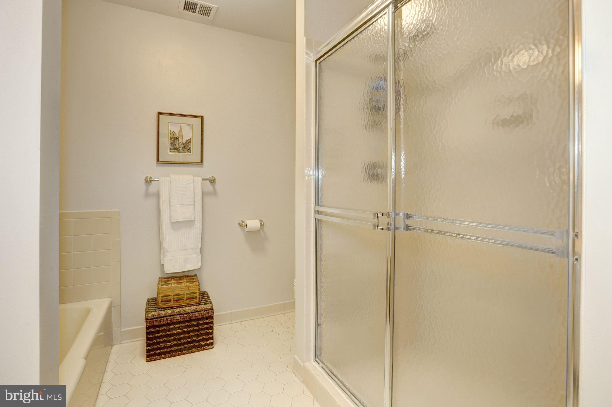 RIVER FALLS - Residential