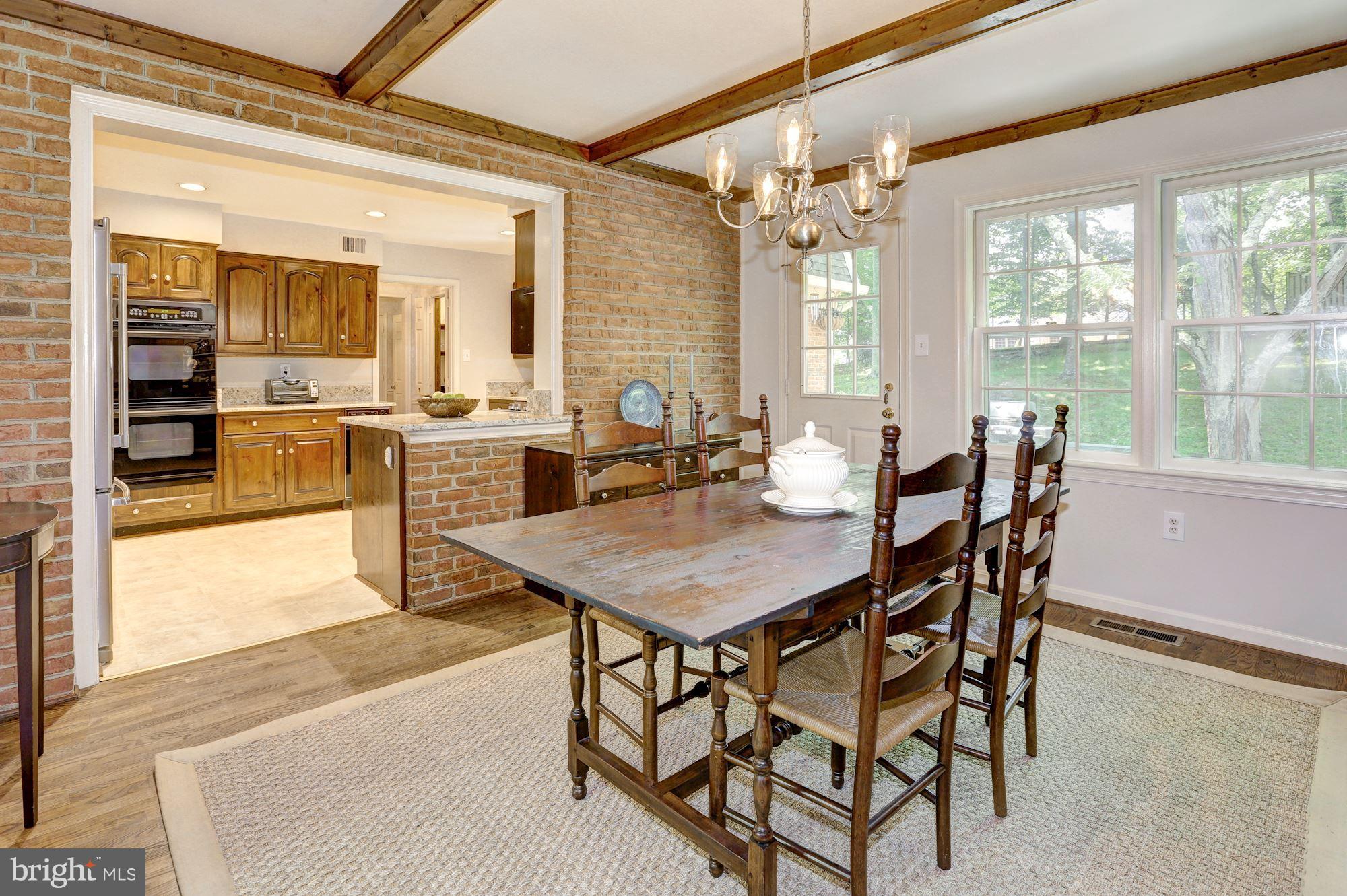 RIVER FALLS - Residential