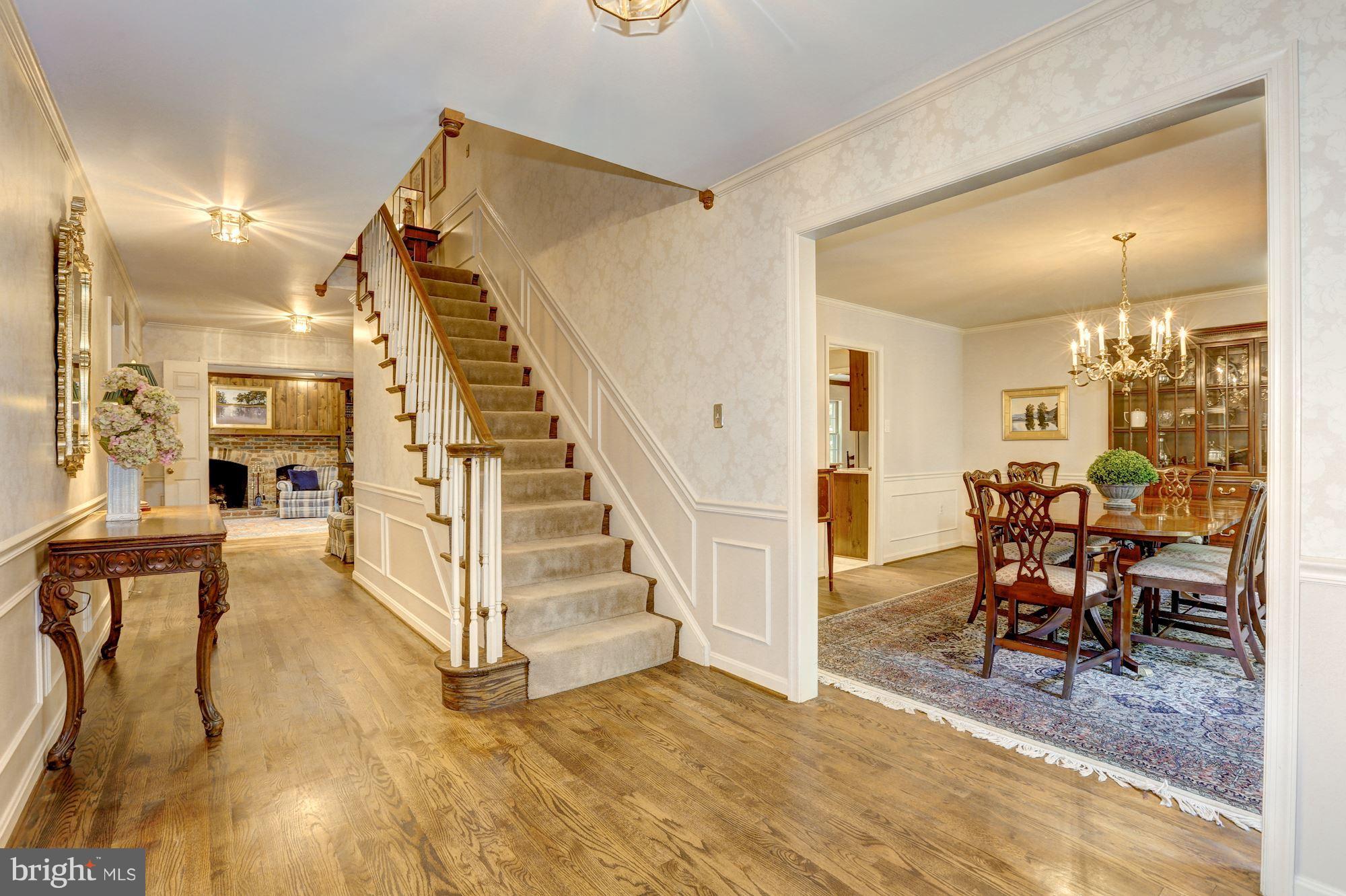 RIVER FALLS - Residential