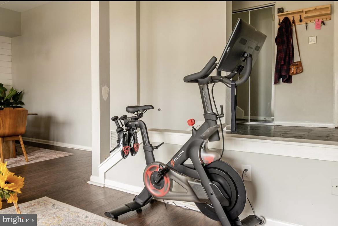 TAYLOR RUN - Residential Lease