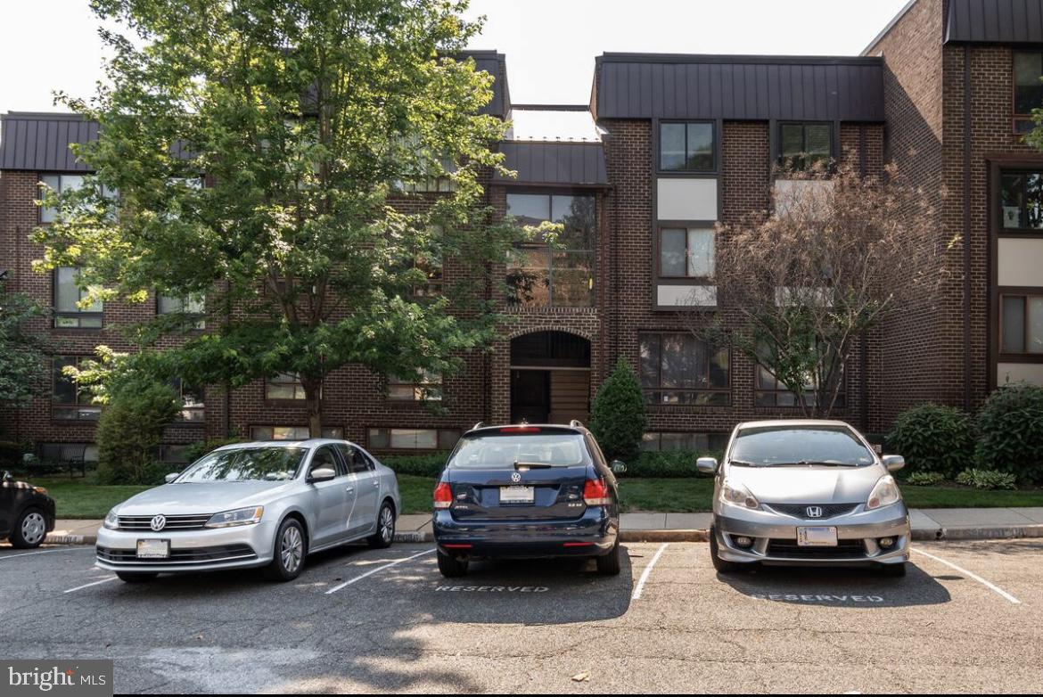 TAYLOR RUN - Residential Lease