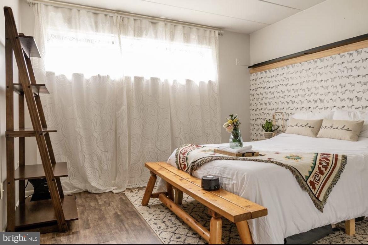 TAYLOR RUN - Residential Lease