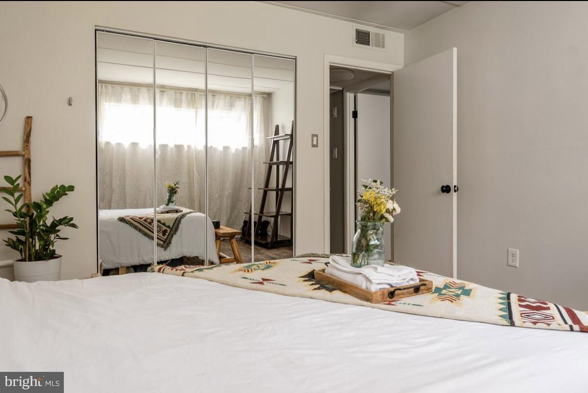 TAYLOR RUN - Residential Lease