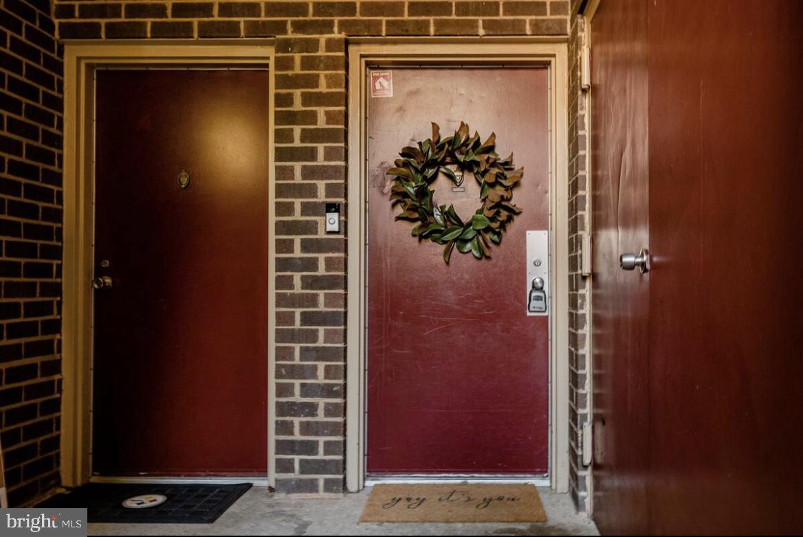 TAYLOR RUN - Residential Lease