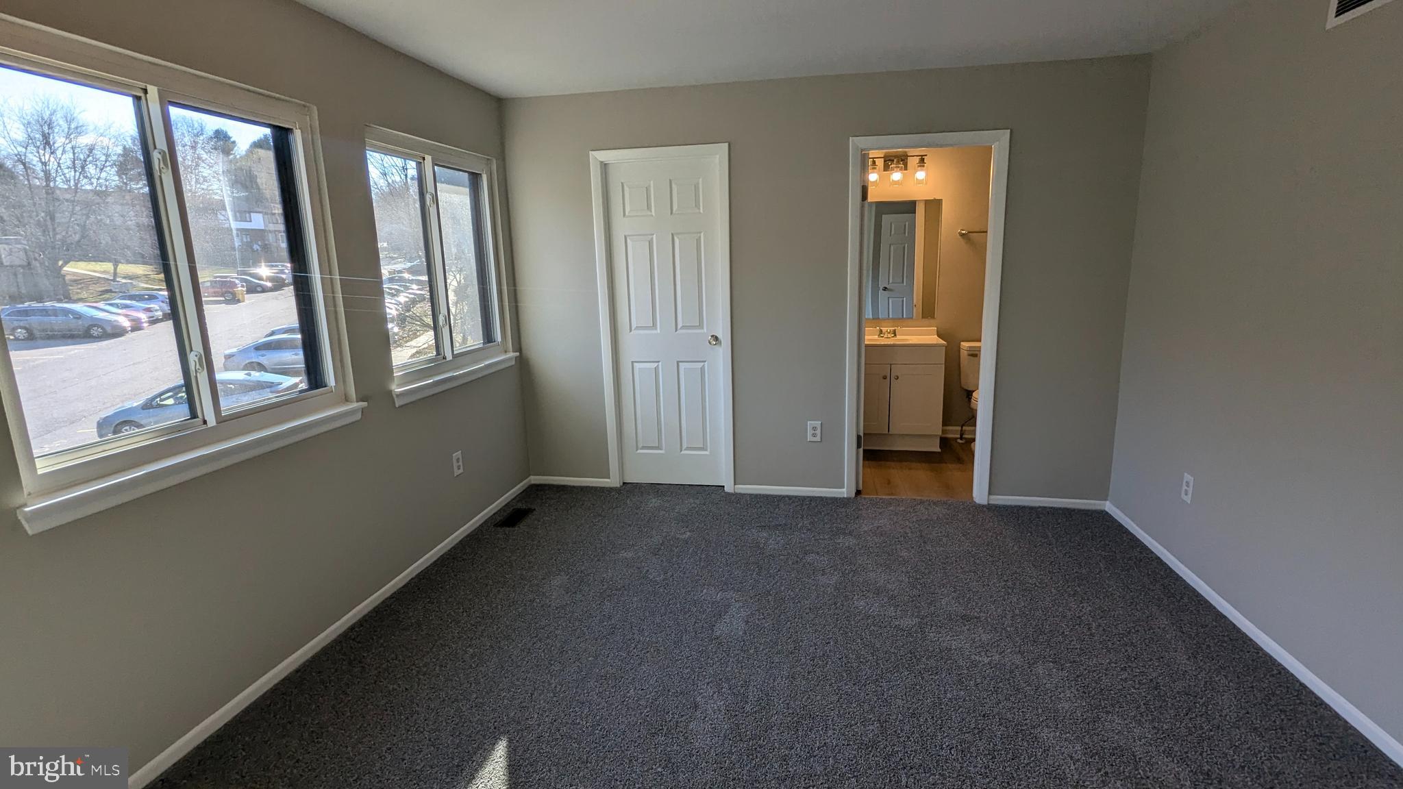 KIMBERLY WOODS VILLAGE - Residential