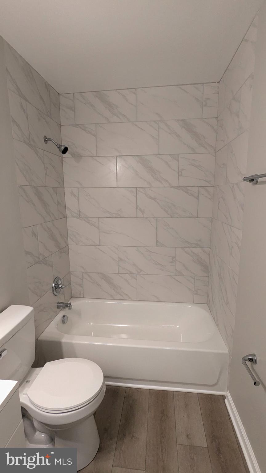 KIMBERLY WOODS VILLAGE - Residential