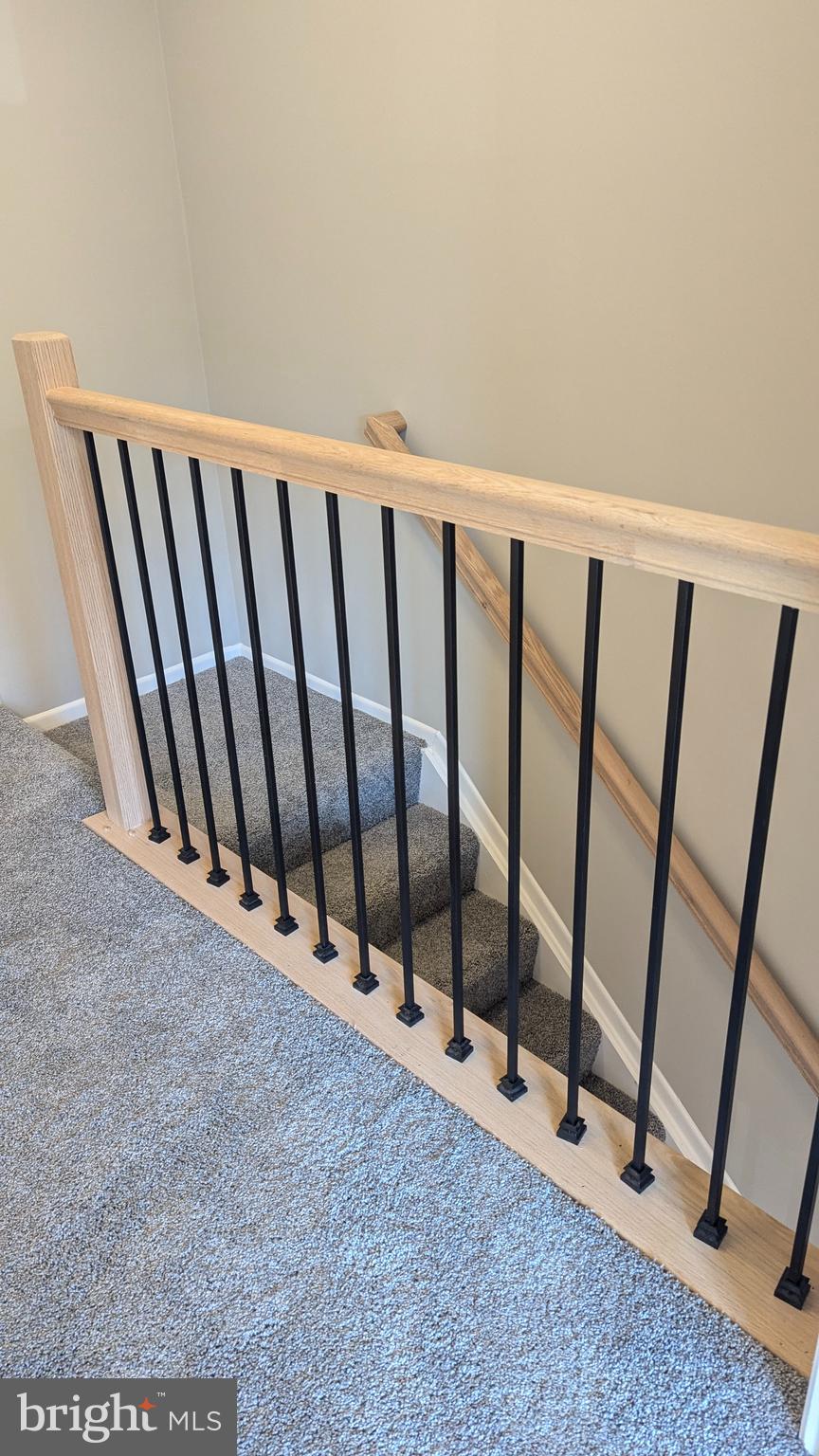 KIMBERLY WOODS VILLAGE - Residential