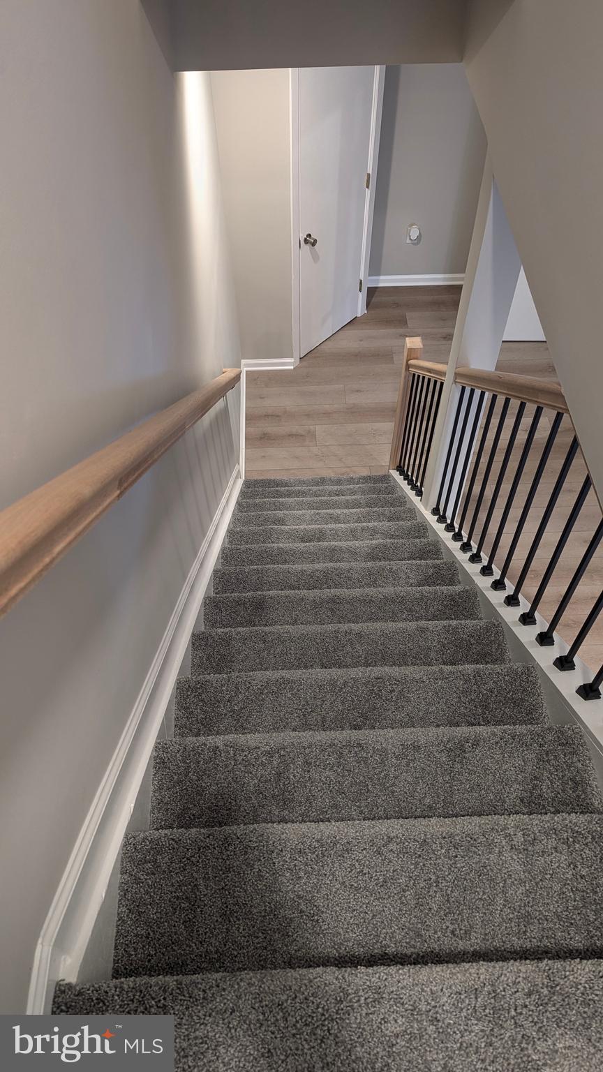 KIMBERLY WOODS VILLAGE - Residential