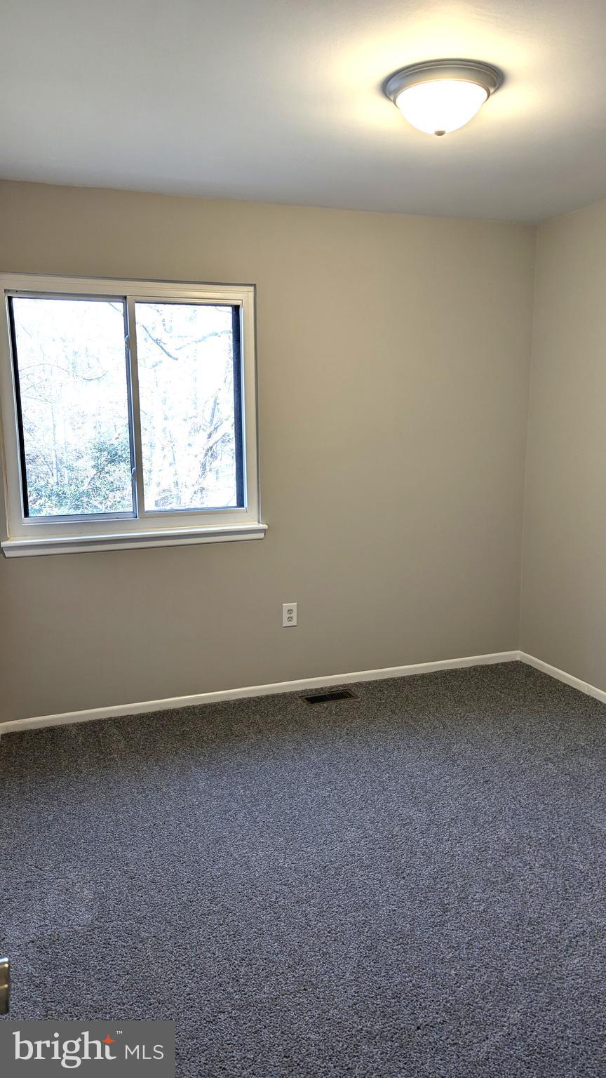 KIMBERLY WOODS VILLAGE - Residential