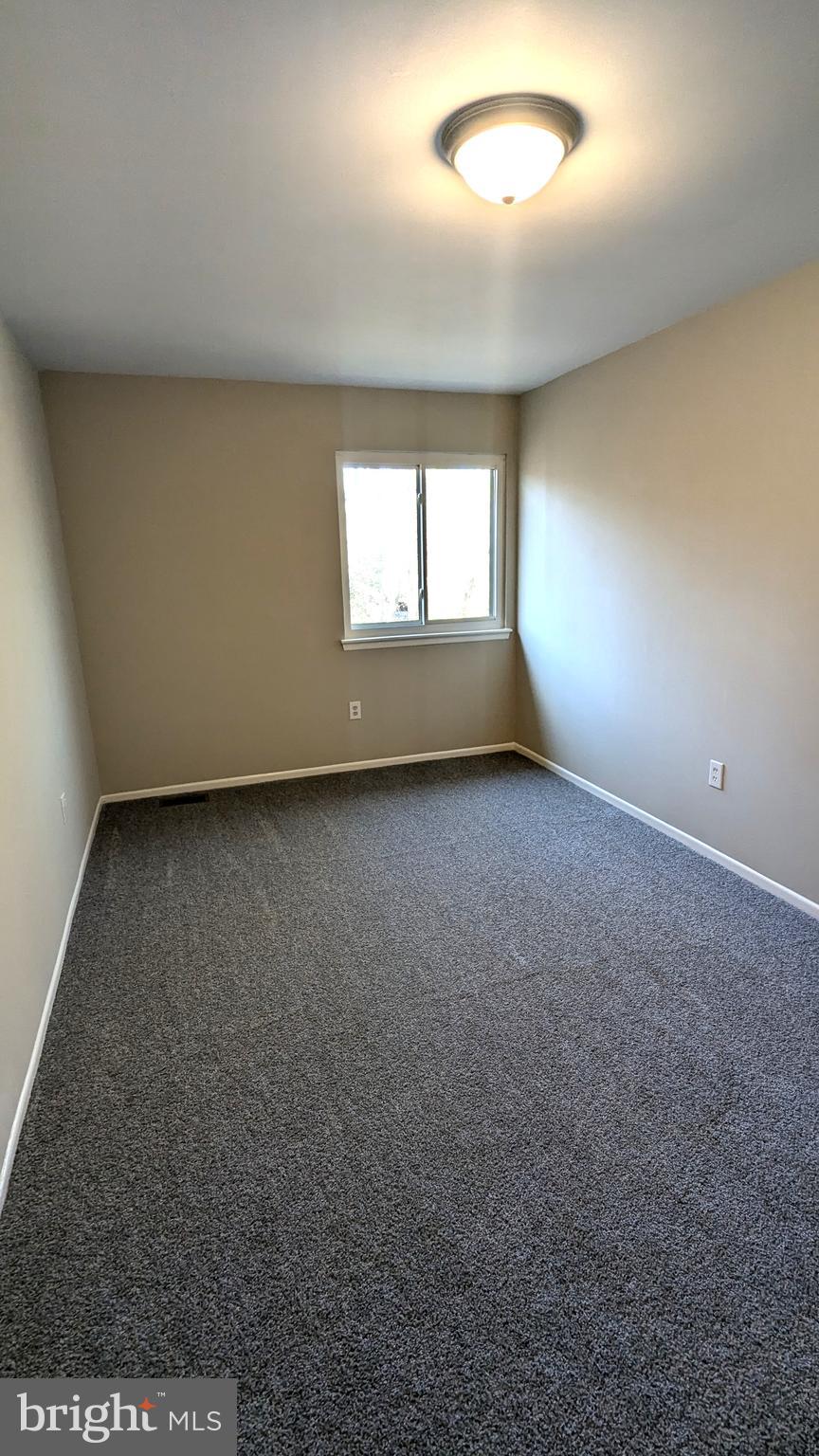 KIMBERLY WOODS VILLAGE - Residential