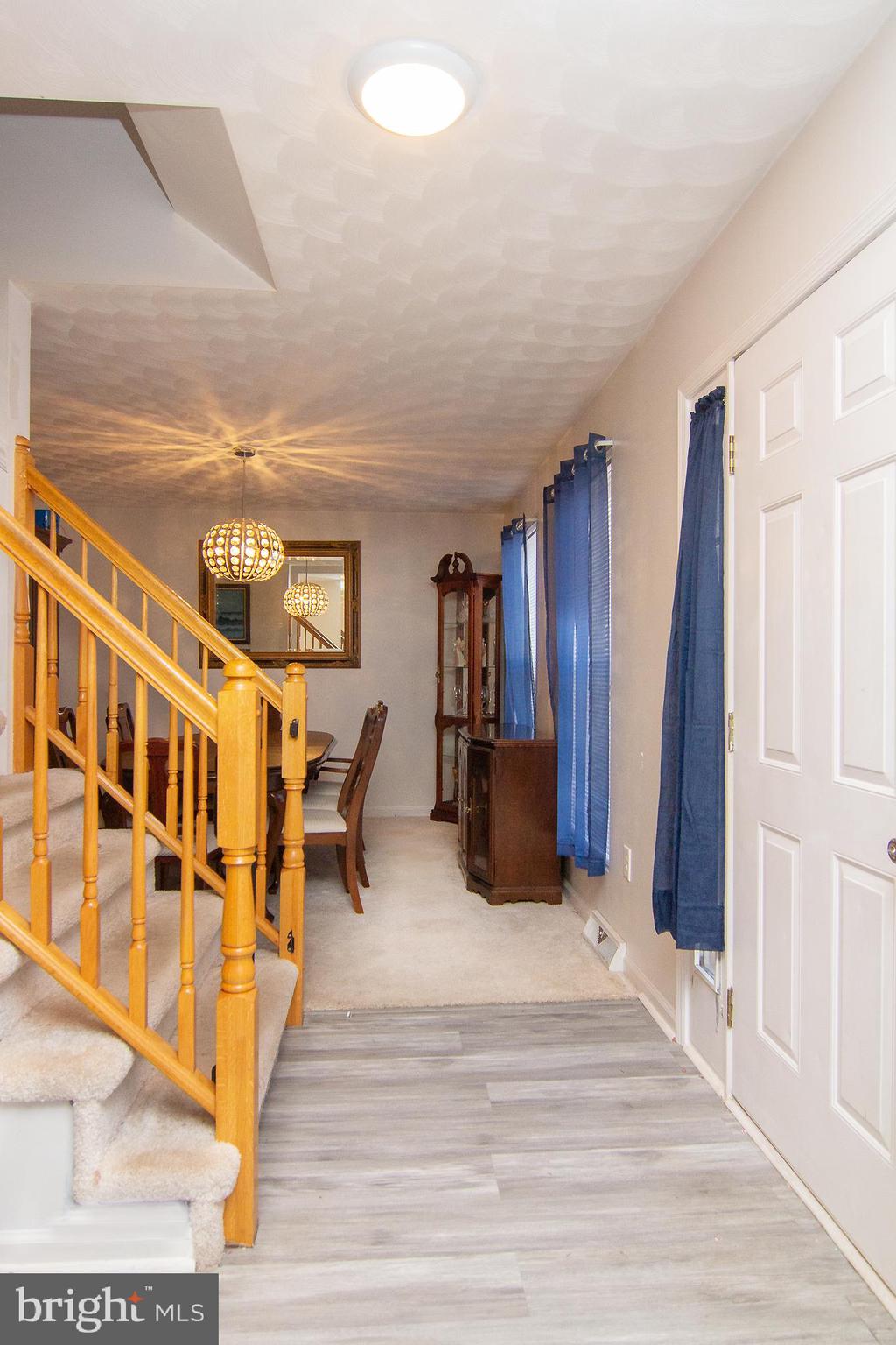 HALL ESTATES III - Residential