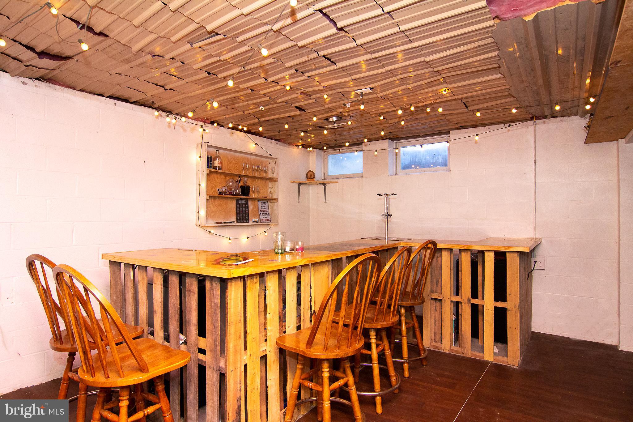 HALL ESTATES III - Residential