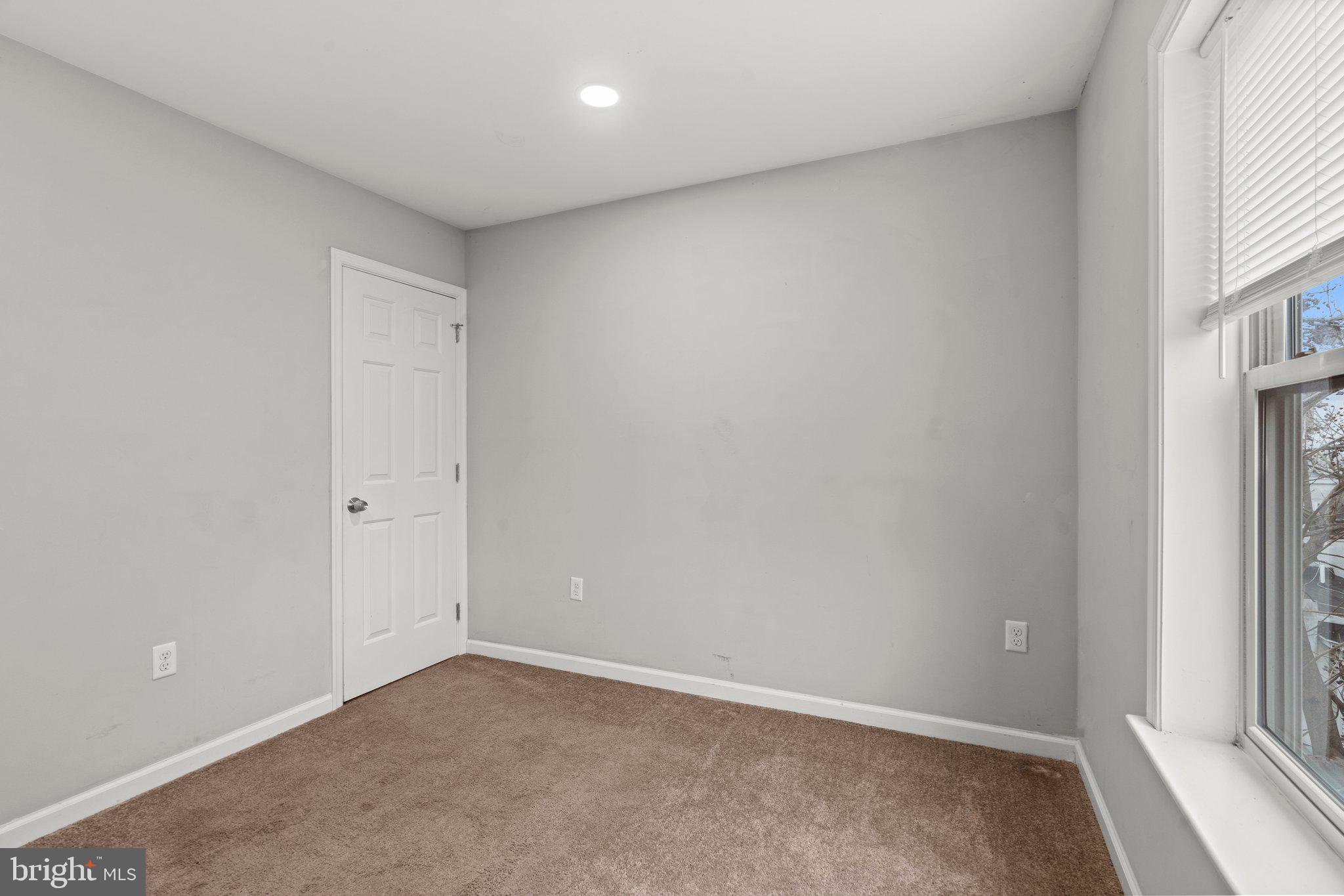 TEMPLE UNIVERSITY - Residential Lease