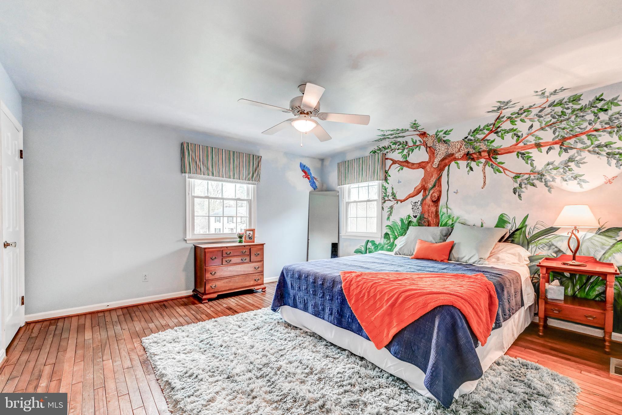 HAPPY HOLLOW WOODS - Residential