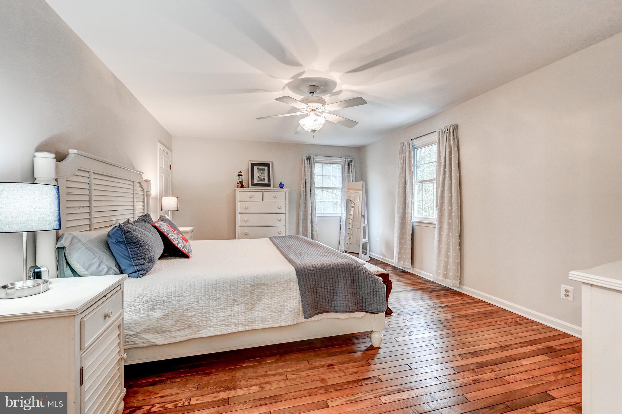 HAPPY HOLLOW WOODS - Residential