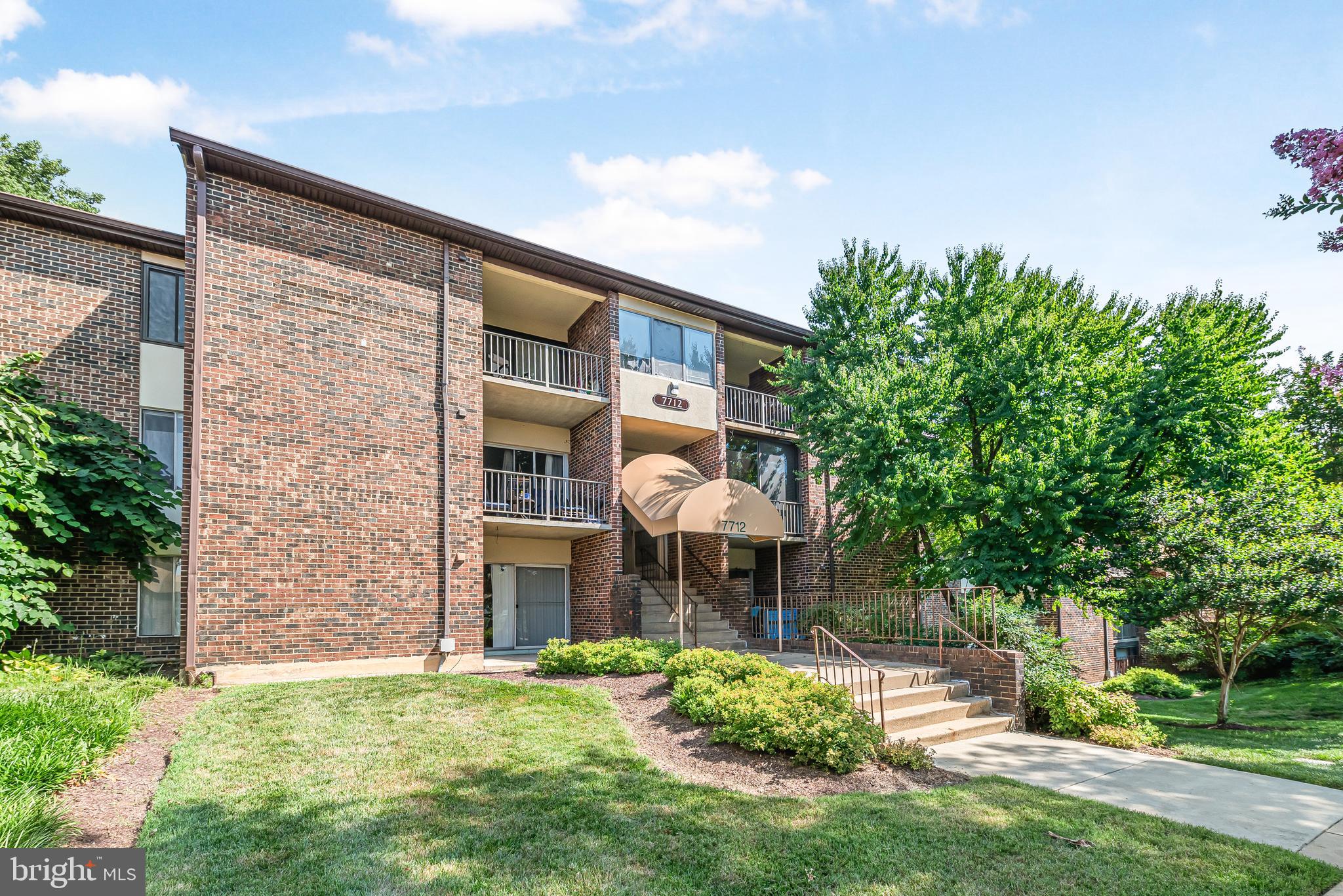 Welcome to 7712 Hanover Parkway in Greenbelt, Maryland. This well-maintained 2-bedroom, 1-bathroom condo is located on the first floor and offers a comfortable and practical living experience. The unit features a private balcony, in-unit washer and dryer, and a walk-in closet in the primary bedroom.
You’ll have one assigned parking space and an additional visitor spot. The community includes a swimming pool, tennis court, and a small playground just steps from the condo buildings.
Conveniently located near I-495 and the Baltimore-Washington Parkway, this home is just short distance from the University of Maryland, Greenbelt Metro Station, and Beltway Plaza Mall. You’ll also enjoy easy access to grocery stores, restaurants, parks, and walking trails.
An ideal rental for anyone seeking comfort, convenience, and a well-connected location.