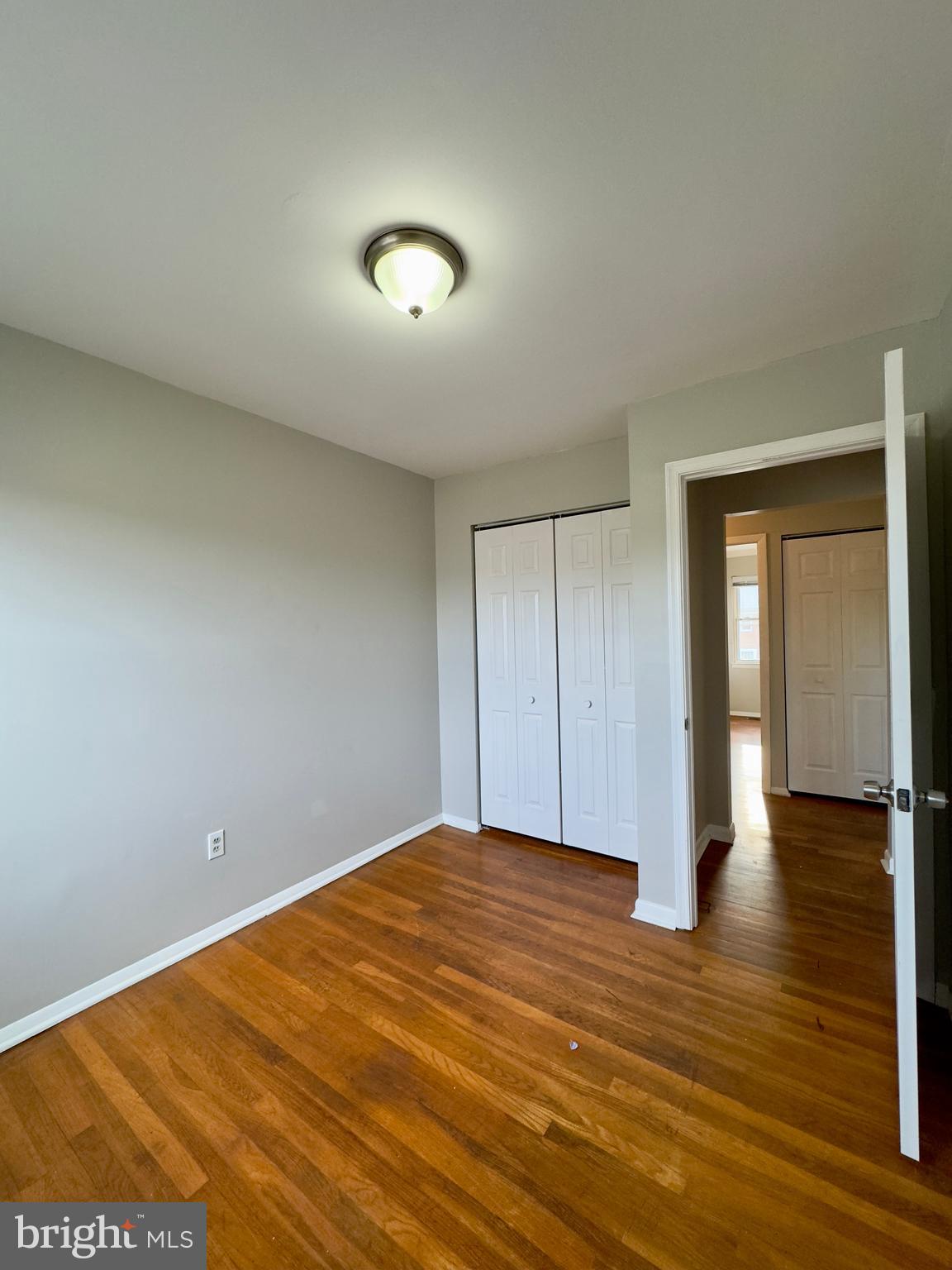 ESSEX - Residential Lease