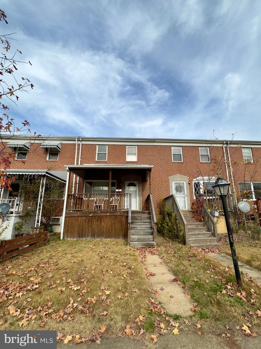 A charming 3-bedroom, 1-bathroom single-family townhome with a range of amenities to enhance your living experience.

This home features elegant hardwood floors and large windows that flood the rooms with natural light. You'll find a well-equipped kitchen with granite countertops, built-in shelves, built-in cabinets, a stove/oven, refrigerator, microwave, and a tiled bath with a soaking tub and vanity mirror.

Ceiling fans provide comfort during warm days, and there are ample storage options with large closets. For added convenience, a washer and dryer are included.

Step outside to your deck, perfect for outdoor gatherings and relaxation in the fenced backyard.

Local Attractions:

• Rocky Point Park
• Bengies Drive-In Theatre
• Essex Farmers Market
• Eastern Regional Park
• Gunpowder Falls State Park

Nearby Highways and Commute Times:

• I-695: Approximately 10 minutes away, providing easy access to the beltway.
• Route 702: About 5 minutes away, connecting you to major routes.