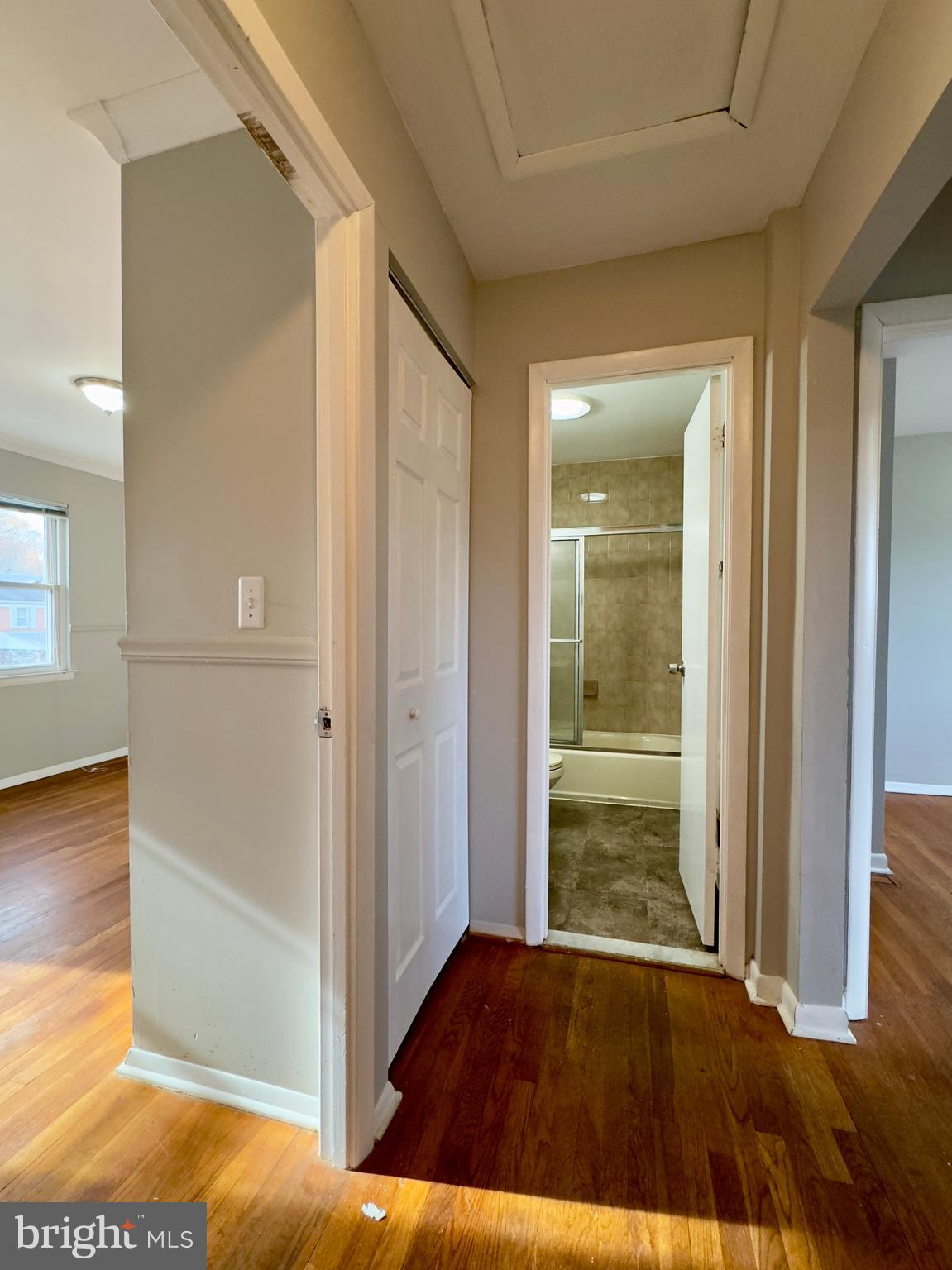 ESSEX - Residential Lease