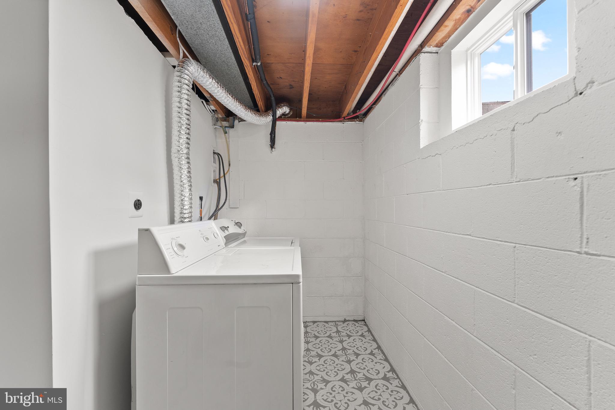 GREENFIELD - Residential