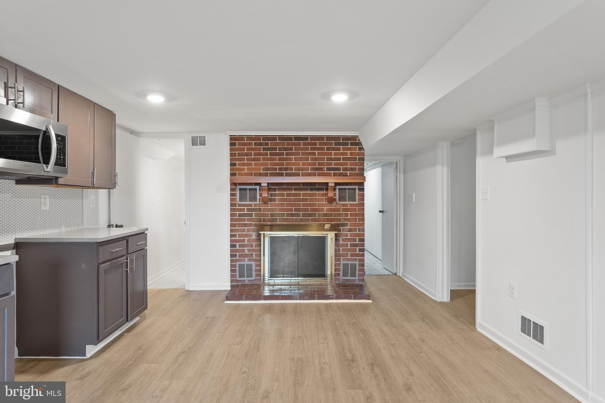 GREENFIELD - Residential