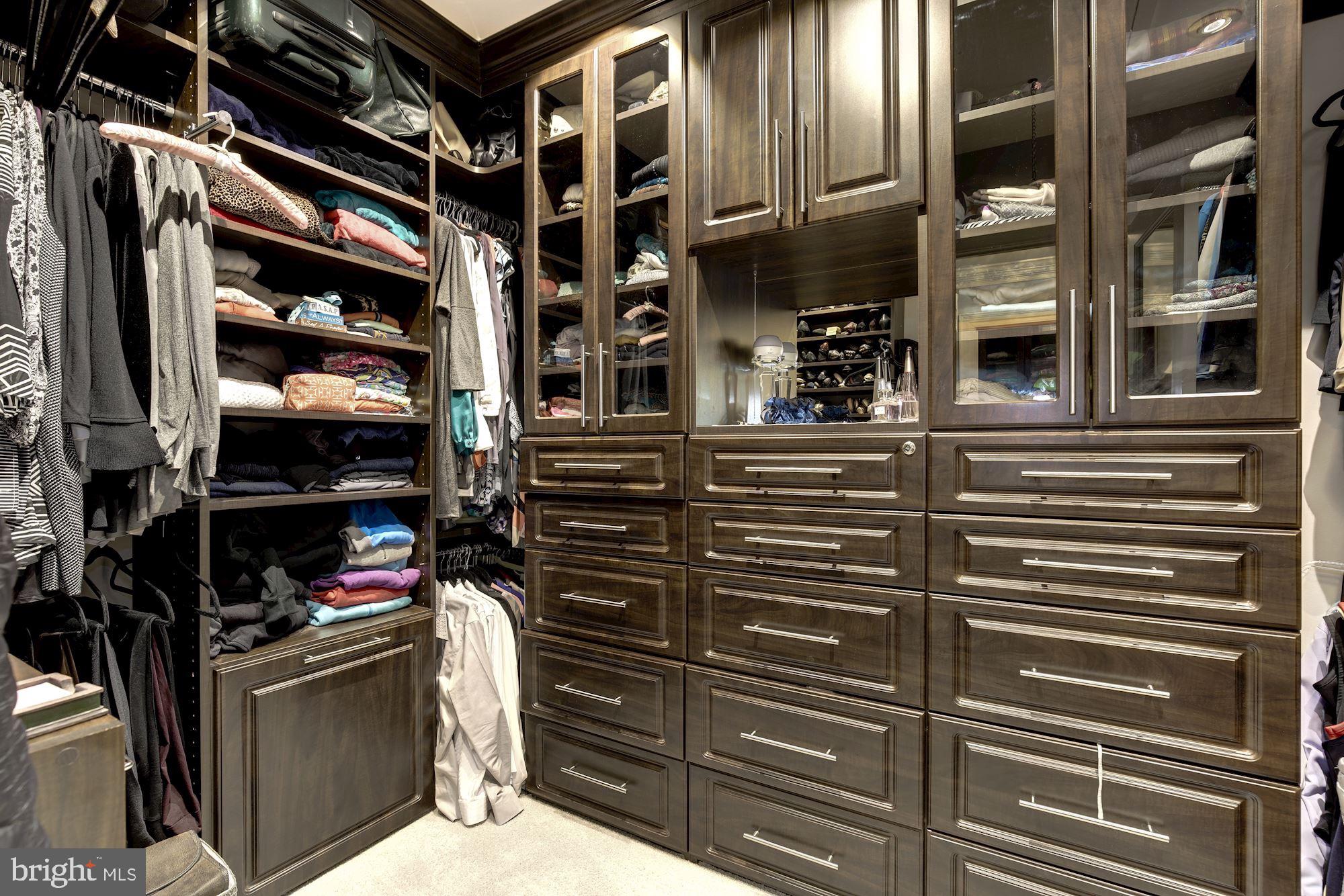 AVENEL - Residential