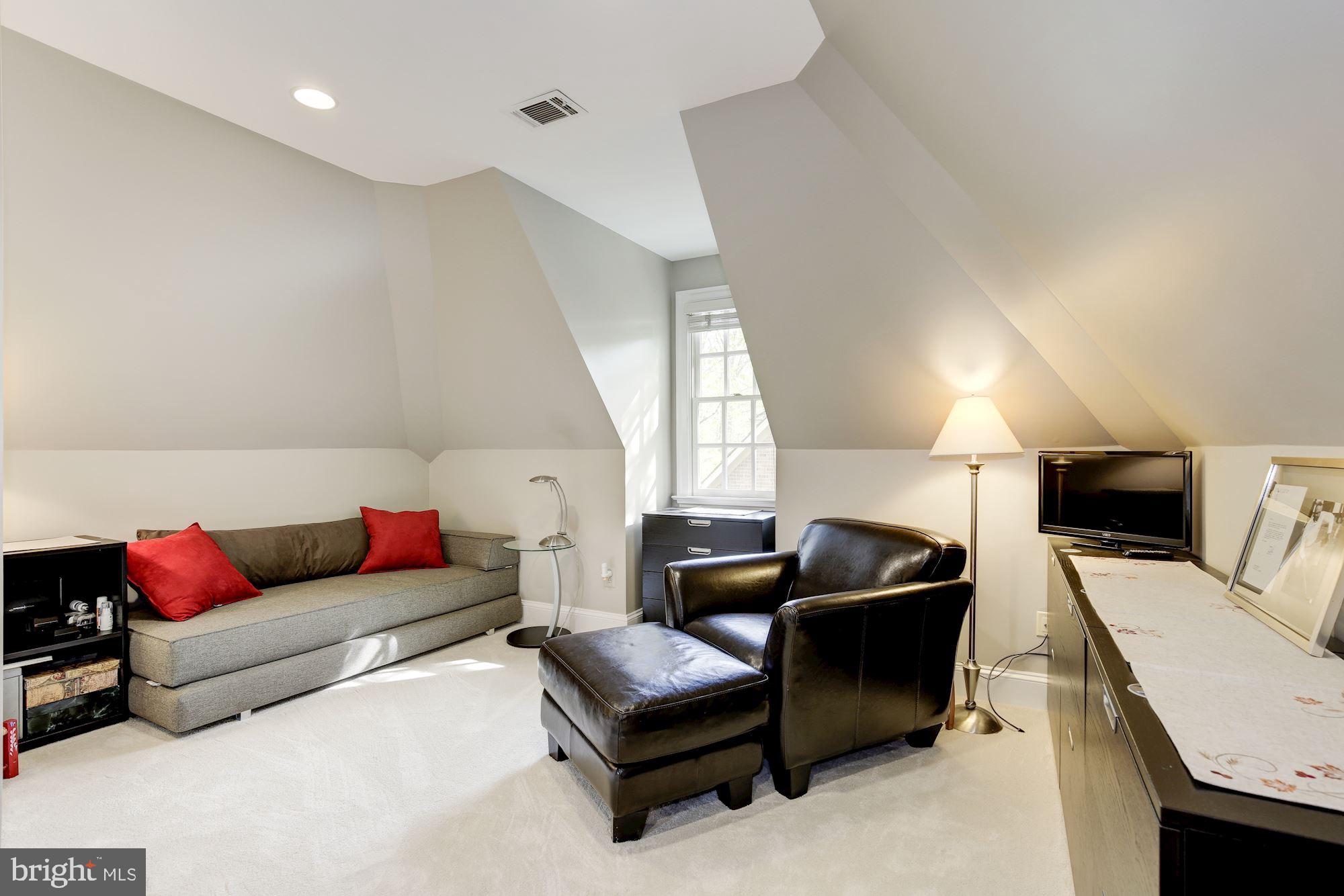 AVENEL - Residential