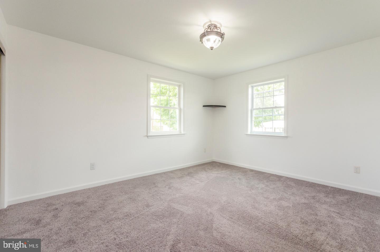 SKY-LIN PARK - Residential