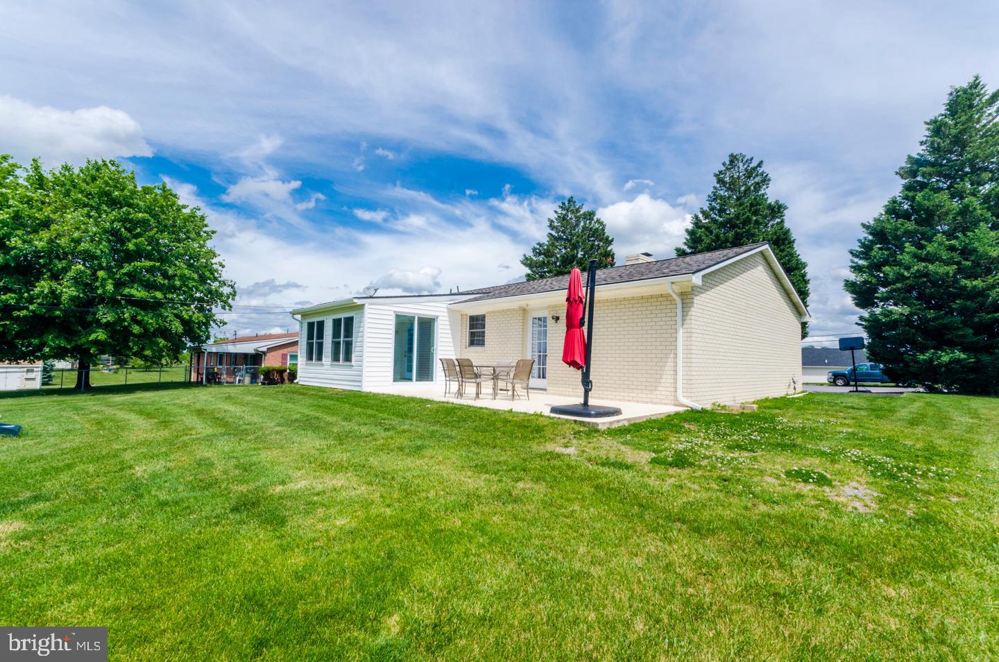 SKY-LIN PARK - Residential