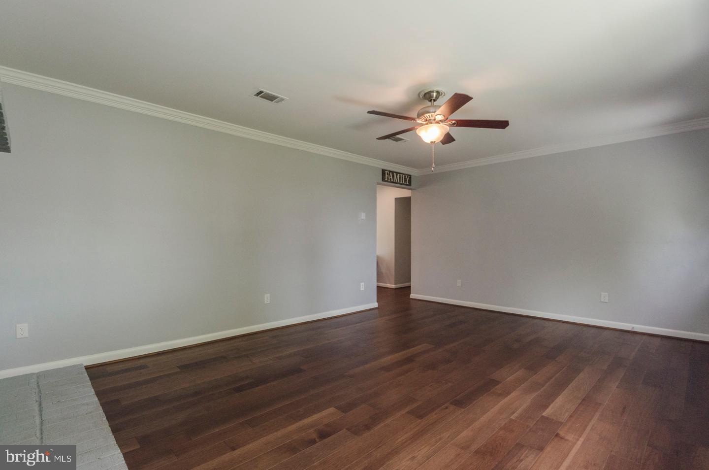 SKY-LIN PARK - Residential