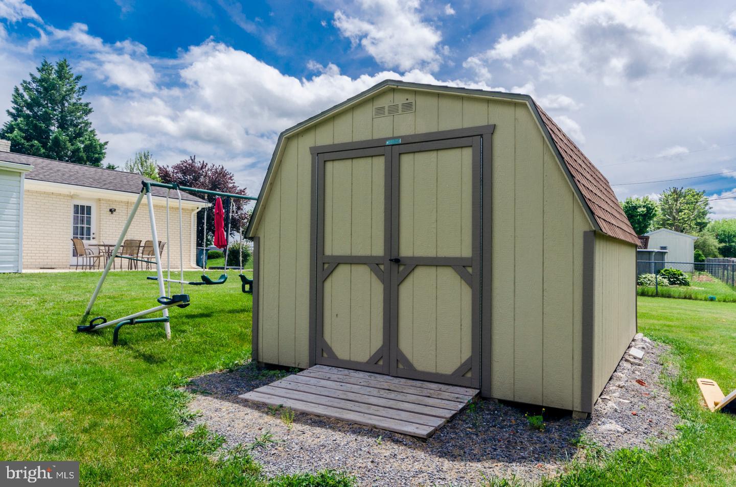 SKY-LIN PARK - Residential