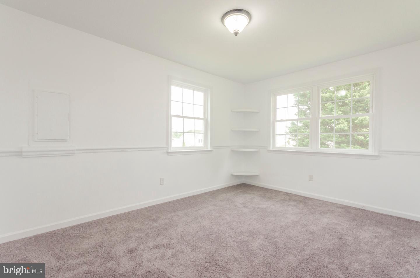 SKY-LIN PARK - Residential