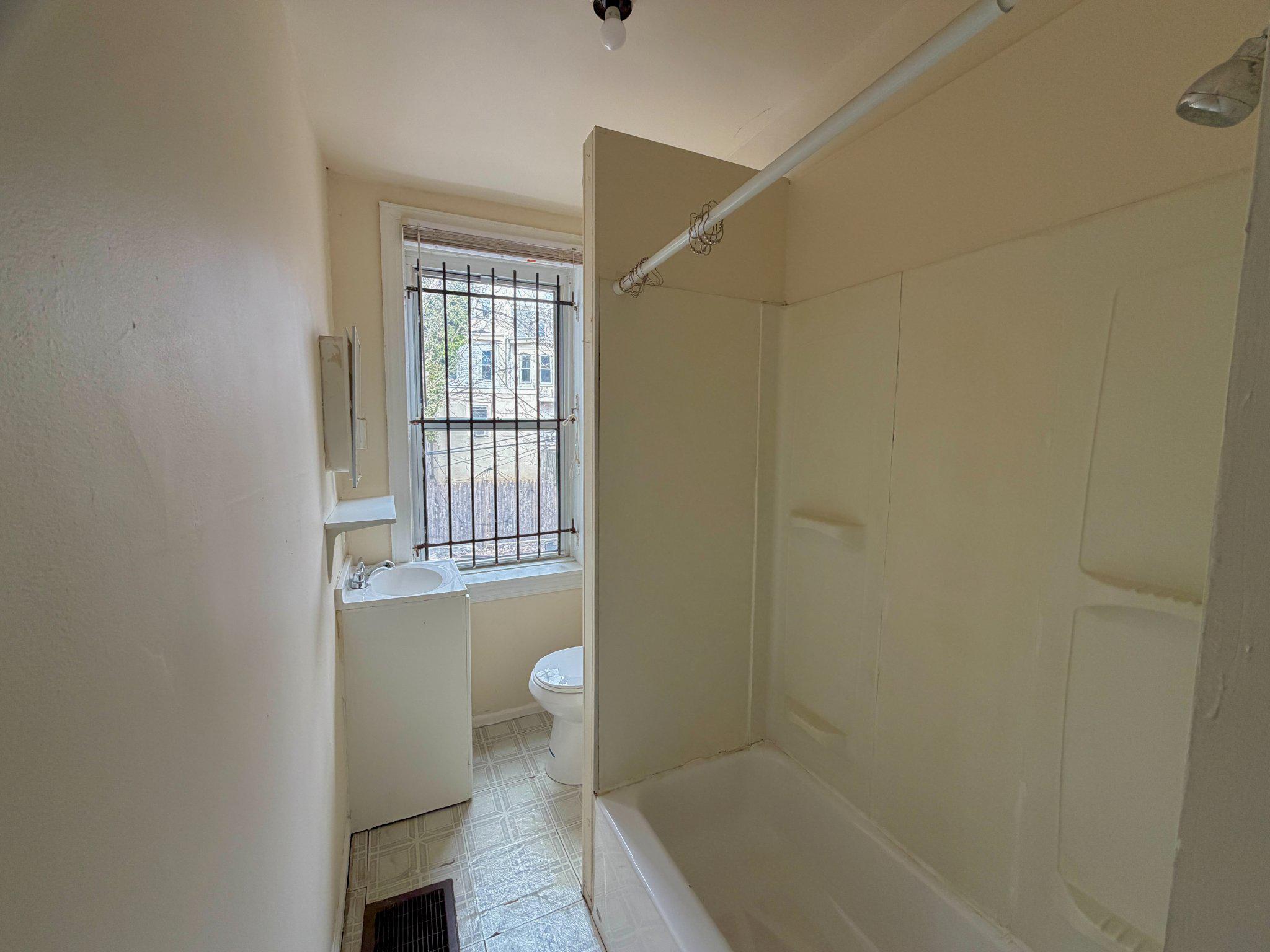 POWELTON VILLAGE - Residential