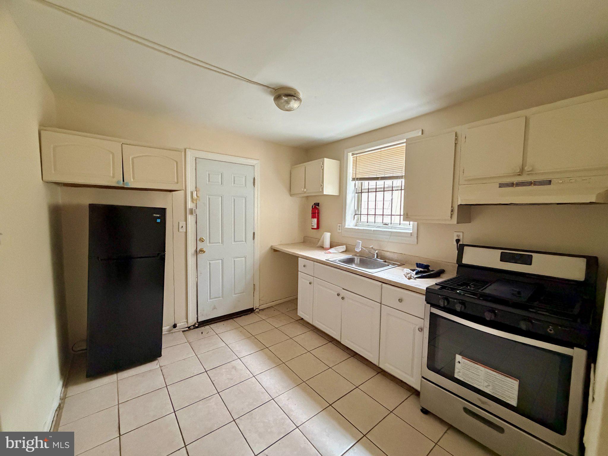 POWELTON VILLAGE - Residential