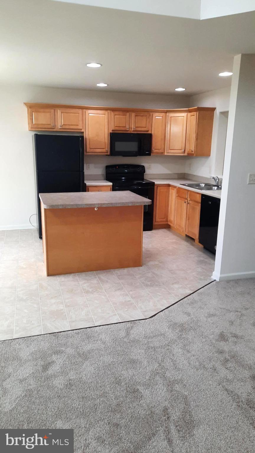 SILVER CREEK - Residential Lease