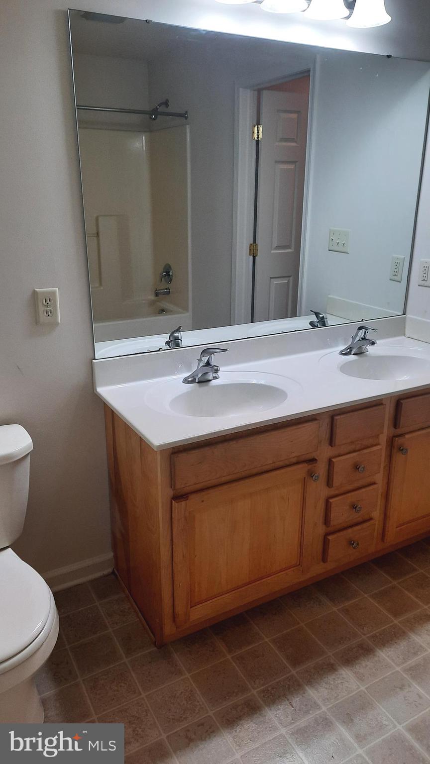 SILVER CREEK - Residential Lease