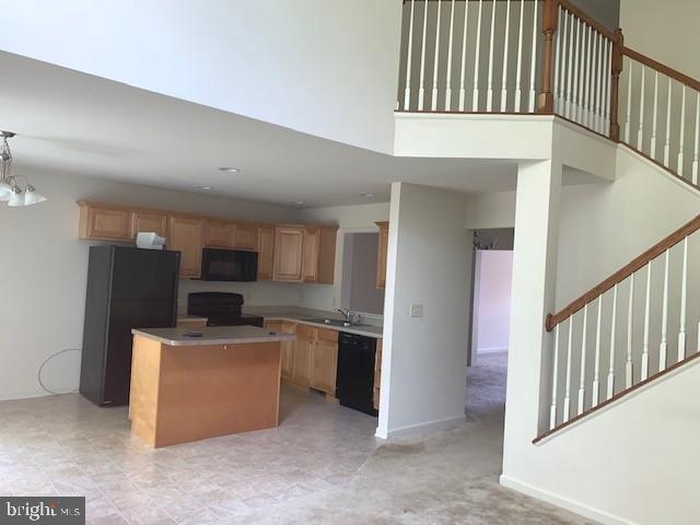 SILVER CREEK - Residential Lease