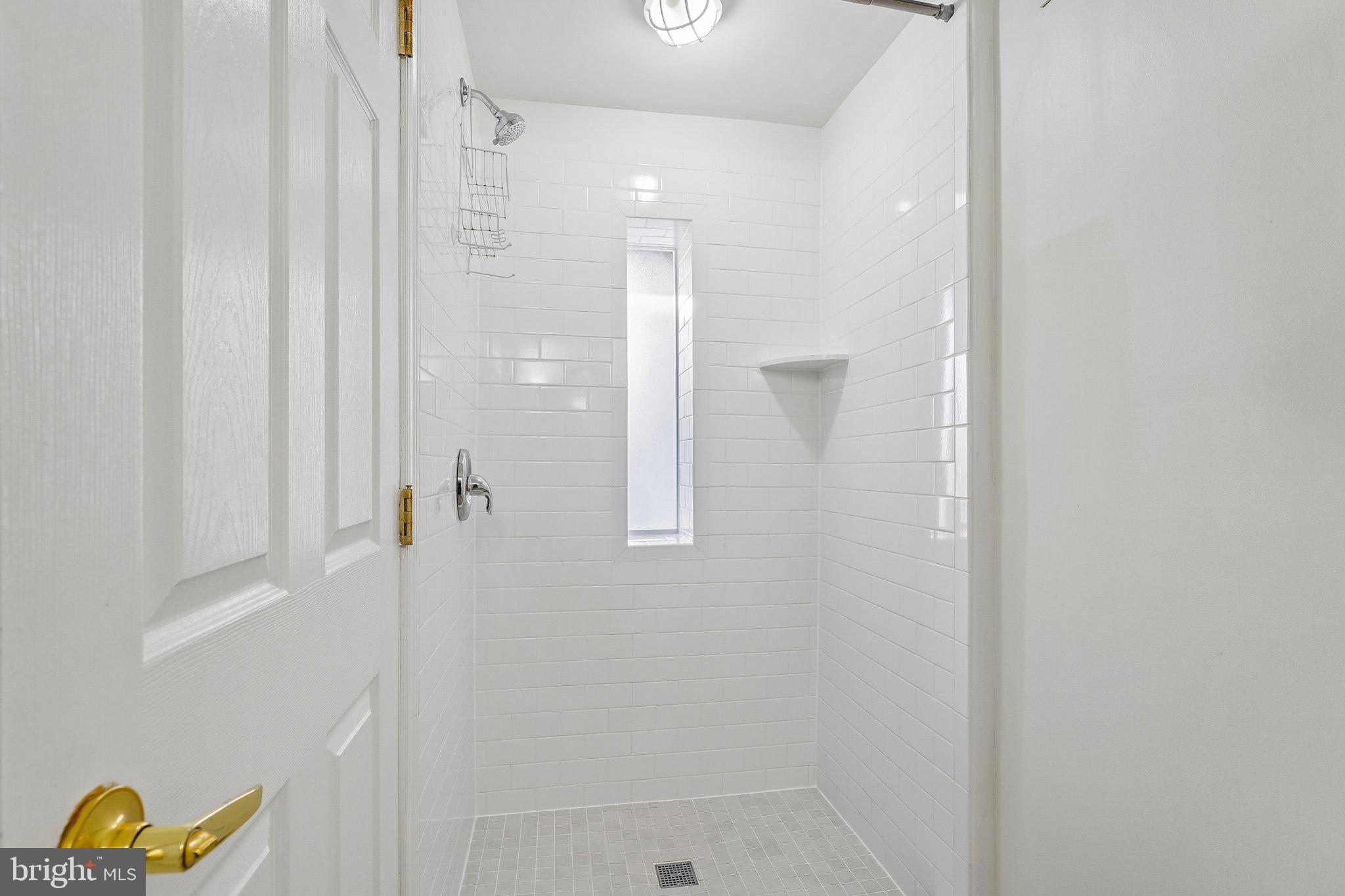 RIVERSIDE - Residential