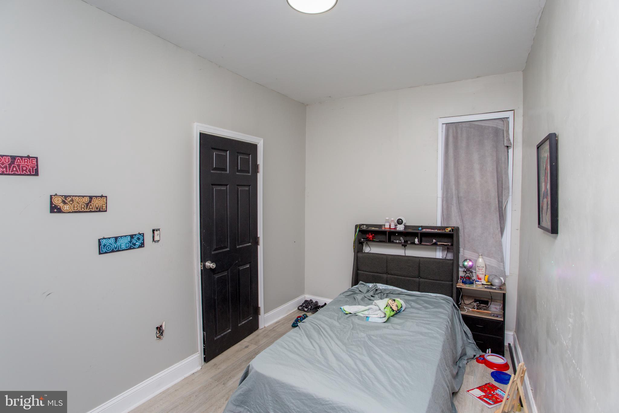 PHILADELPHIA (SOUTHWEST) - Residential