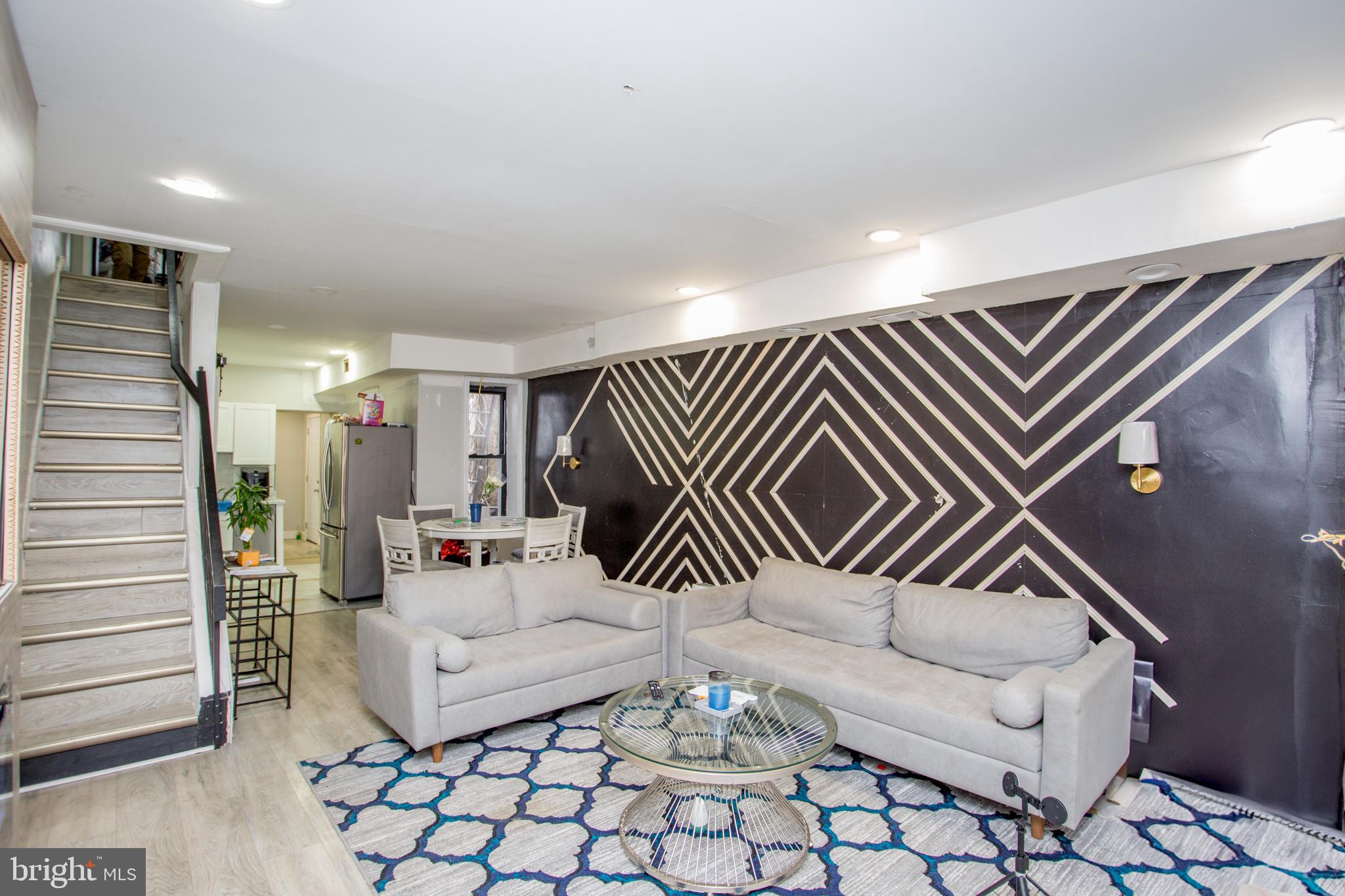 PHILADELPHIA (SOUTHWEST) - Residential