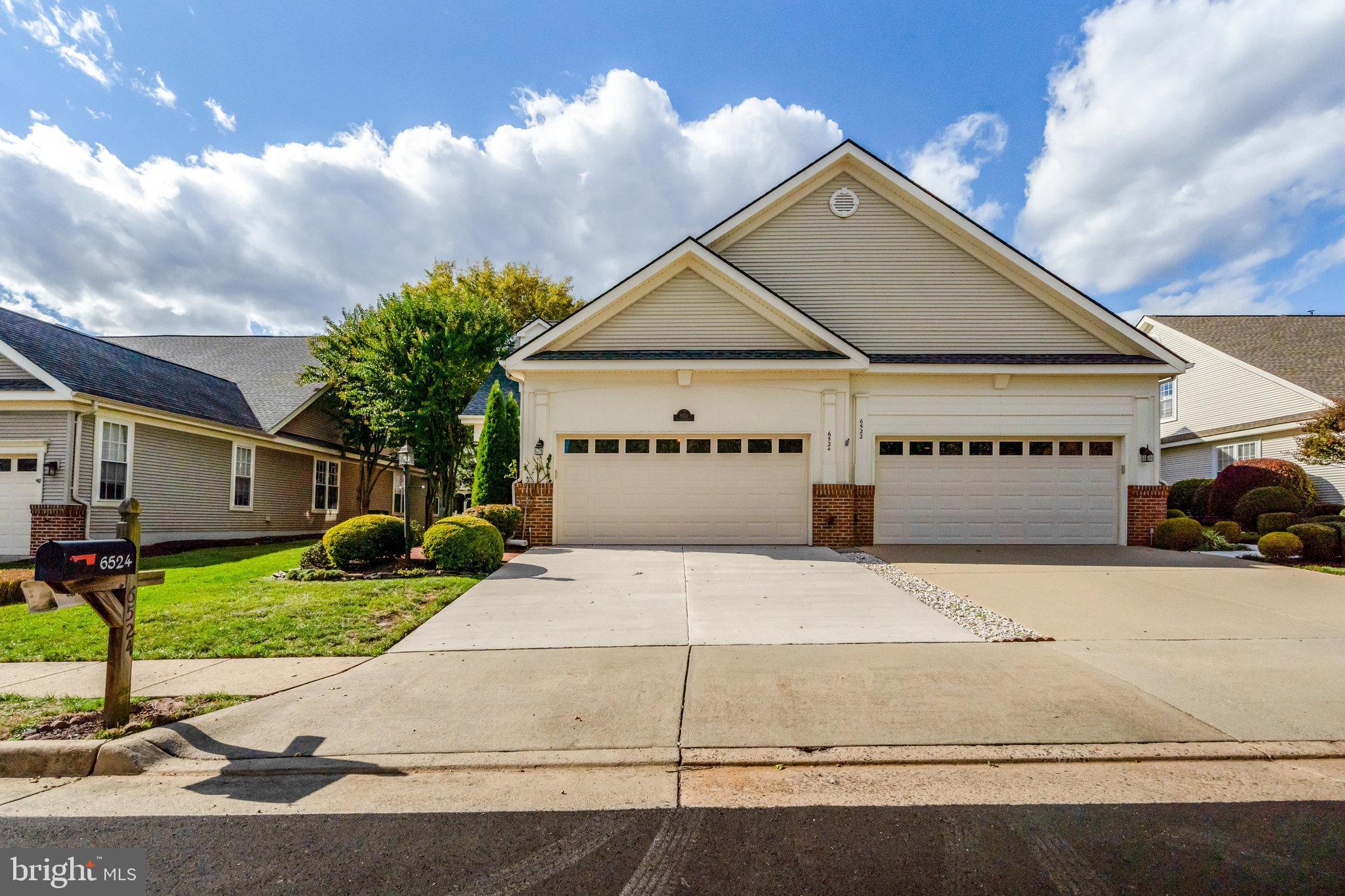 HERITAGE HUNT - Residential