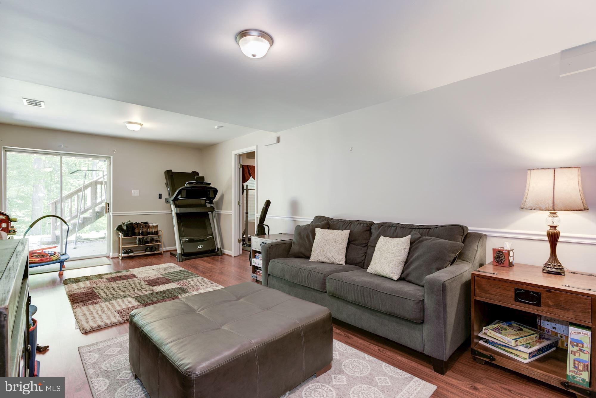 LAKE RIDGE - Residential