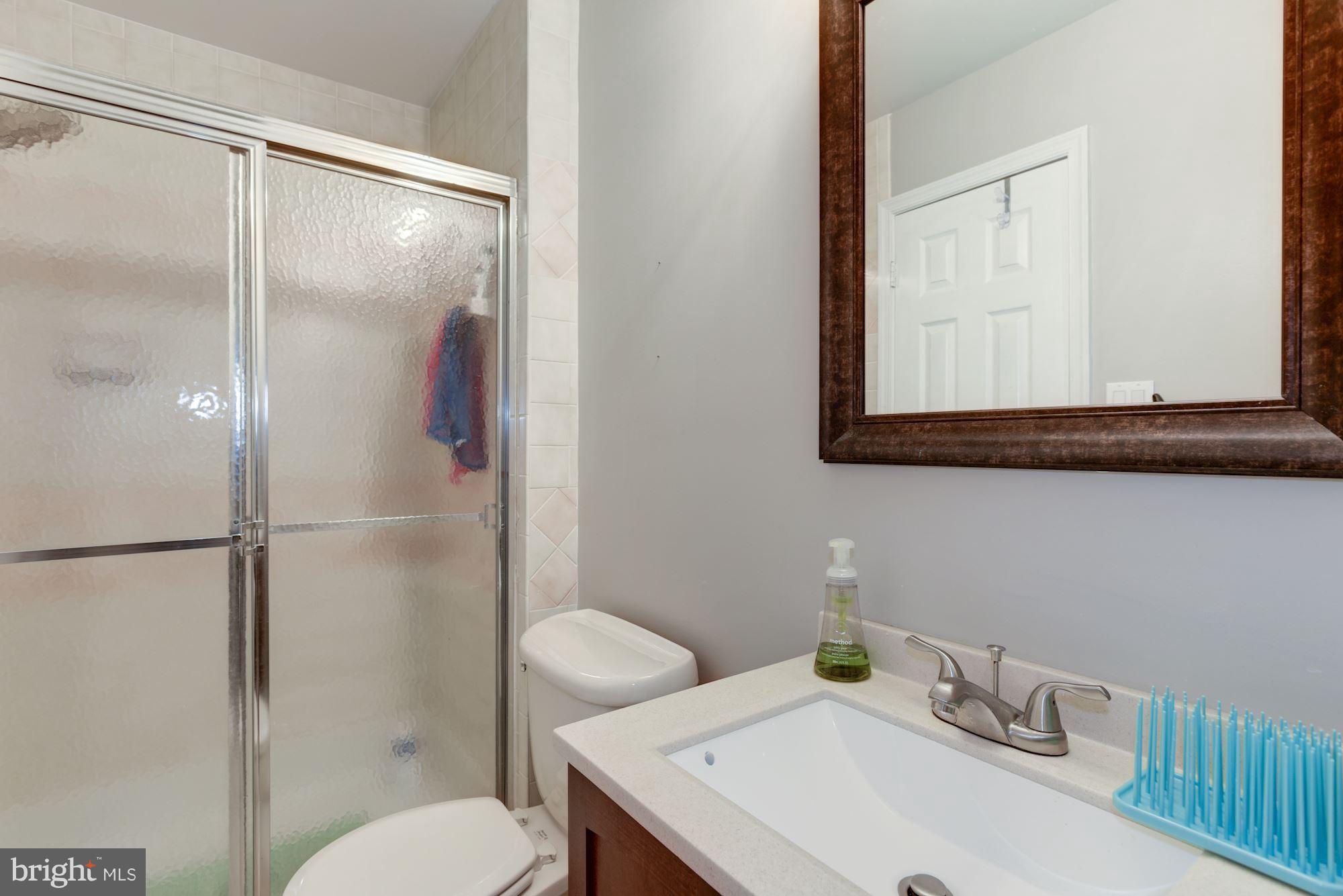 LAKE RIDGE - Residential